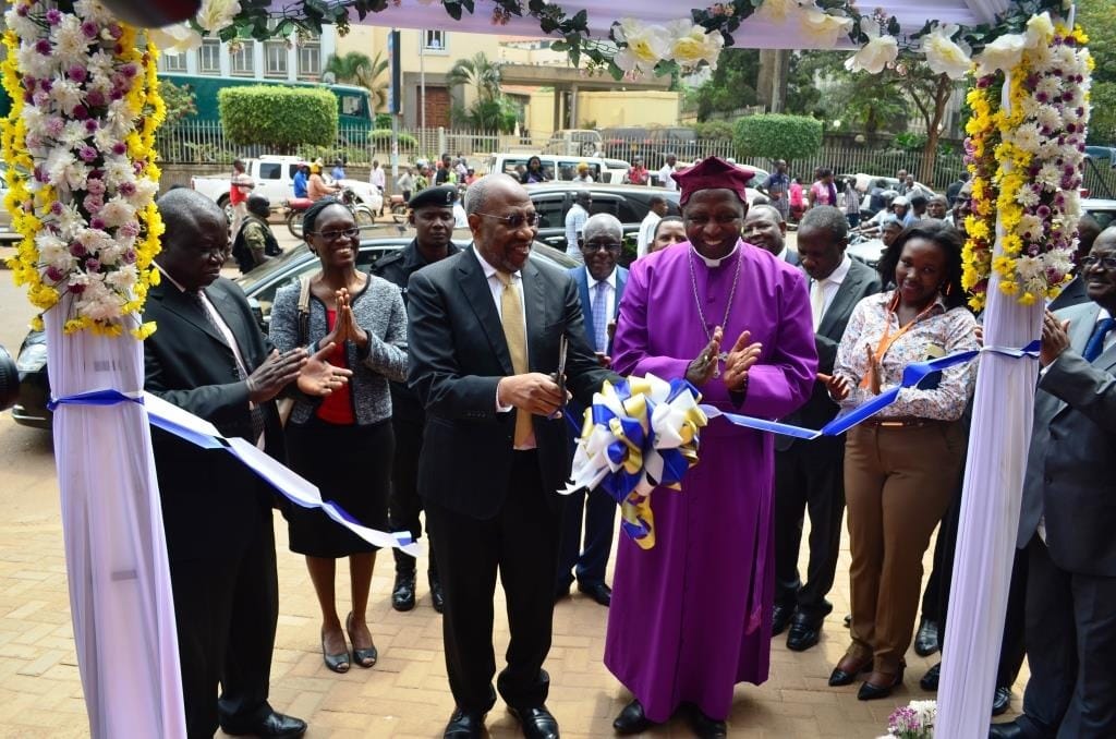 Clergy Task Youth On Planning Ahead DSC 0158