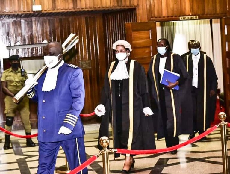 DS making her way to the chembers