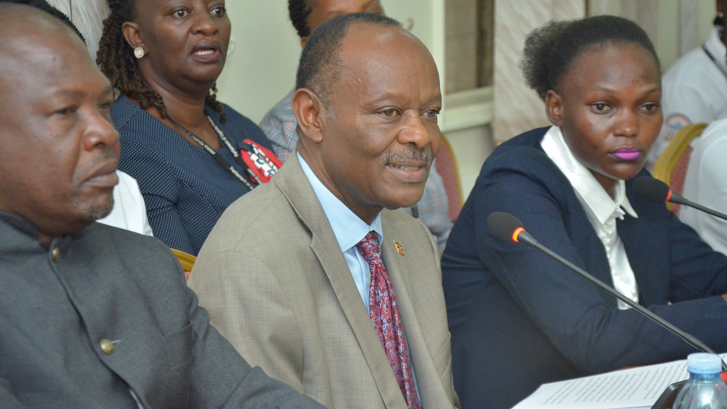 Setting Limits: MPs and MOH Push for Regulation of Alcohol Drinking Hours 20231004 081245